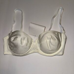 Elegant Cream Underwire Bra 36C Brand New with Tags